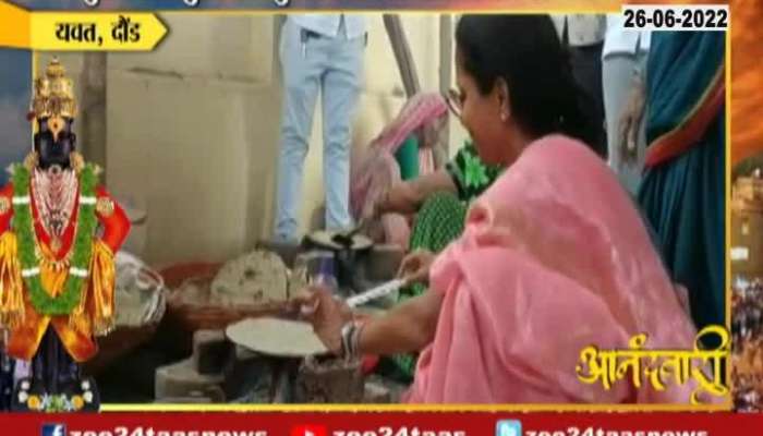 Supriya Sule Has Done Food For Warkari 