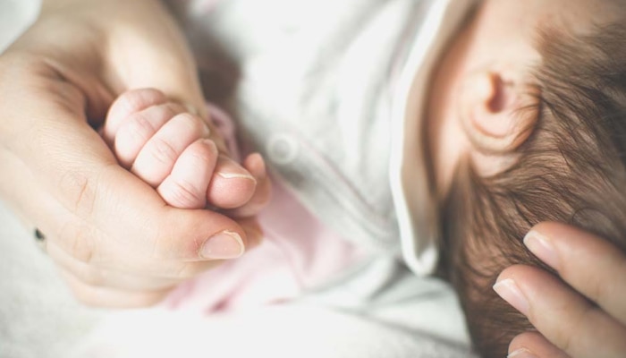 मृत्यूनंतरही महिला देऊ शकते बाळाला जन्म, कसं? जाणून घ्या!
