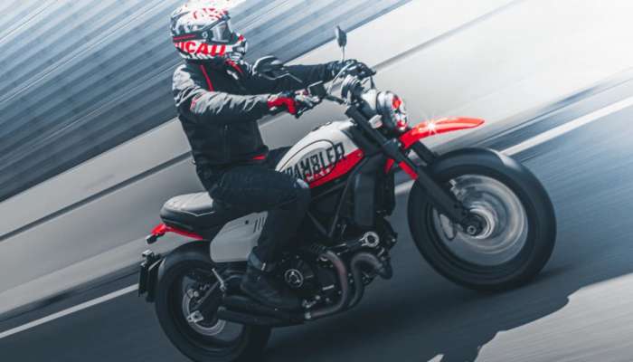 Ducati ने भारतात लाँच केली 11.49 लाख रुपयांची जबरदस्त बाइक, जाणून घ्या वैशिष्ट्य