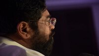 मुख्यमंत्रीपदाची शपथ घेताच एकनाथ शिंदेंना आठवले बाळासाहेब; 'त्या' फोटोचीच चर्चा