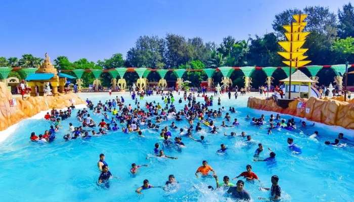  water kingdom पर्यटकांच्या गर्दीने फुलले 