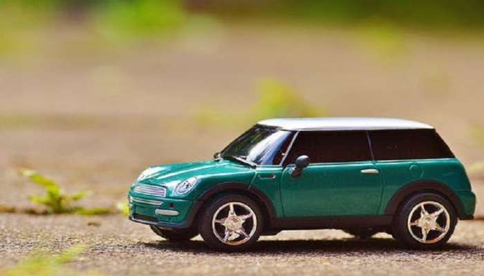 Cars Under 7 Lakhs: टाटा अल्टोजपासून ते मारूती बलेनोपर्यंत; 7 लाखाहून कमी किंमतीच्या कार
