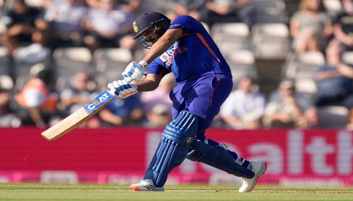 Eng vs Ind : 'हिटमॅन' Rohit Sharma चा सुपरहिट कारनामा, इंग्लंड विरुद्ध 'त्रिशतक'