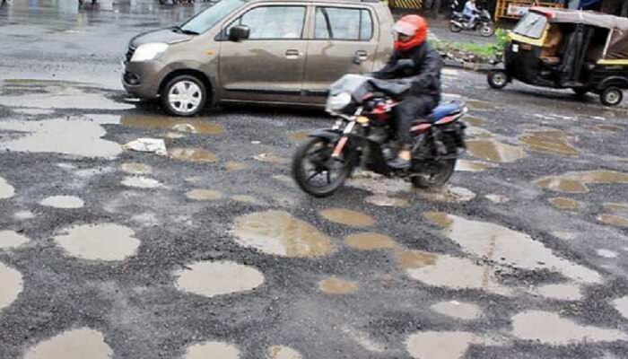 शहरातील रस्ते 2 वर्षात खड्डेमुक्त होणार, मुंबईकरांसाठी मोठं गिफ्ट