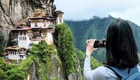  परदेश प्रवासासाठी बजेट कमी, टेन्शन नाही!  40 हजारात करा ट्रीप