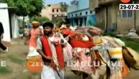 साधूच्या वेशात भीक मागणा-यांचं पितळ उघड; भोंदू साधू पोलिसांच्या ताब्यात