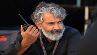 एस एस राजमौली यांचा चढला पारा... RRR यशस्वी होऊनही झाले 'या' गोष्टीवरून नाराज