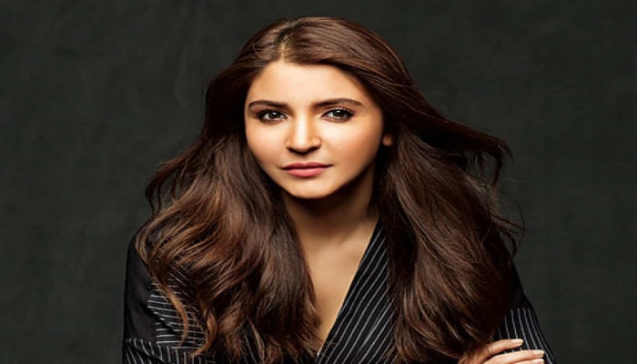 Anushka Sharma : अभिनेत्री अनुष्का शर्माकडून वर्काऊट फोटो शेअर; फिटनेस पाहून चाहते घायाळ