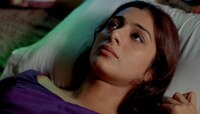 प्रेम असंच असतं... 10 वर्षे प्रसिद्ध अभिनेत्याला डेट केल्यानंतर तब्बू आजही त्याच्या 