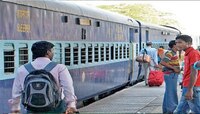 20 रुपयांसाठी रेल्वेविरुद्ध 22 वर्ष लढाई, वाचा अखेर काय झालं?