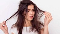 रूक्ष केसामुळे चितेंत आहात? 'हे' घरगुती ठरतील फायदेशीर