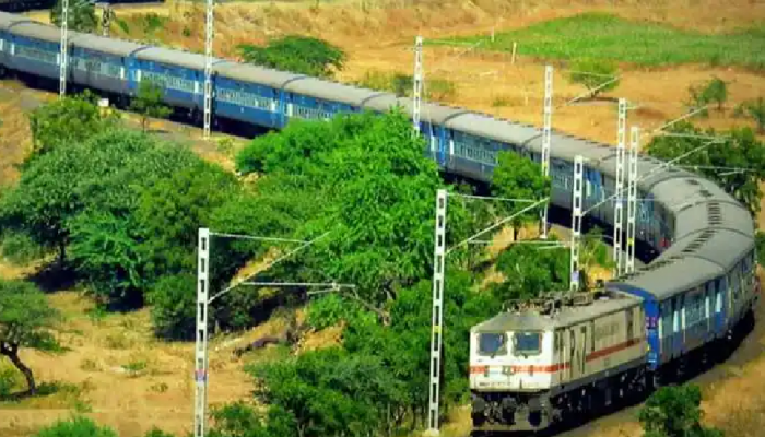 Indian Railways: आता ट्रेनमध्ये होणार नाही जागेसाठी भांडणं, रेल्वेचा मोठा निर्णय, वाचा