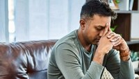 पुरुषांनो काळजी घ्या! वाढत्या वयानुसार या समस्या काढतील डोकं वर