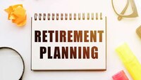 Retirement Planning: 3 जबरदस्त योजना, 'साठी'नंतरचं आजच करा प्लॅनिंग