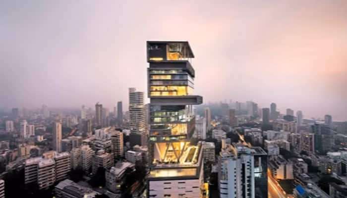 Antilia: मुकेश अंबानी यांच्या घराची खासियत जी तुम्हाला क्वचितच माहीत असेल? पाहा फोटो