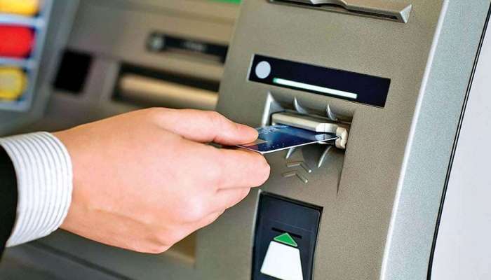 आता ATM मधून पैसे काढणं महागणार, पाहा किती चार्ज आणि टॅक्स भरावा लागणार