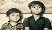 फोटोत दिसणारी 'ही' दोन मुलं आज आहेत बॉलीवूडचे सुपरस्टार; ओळखा कोण?