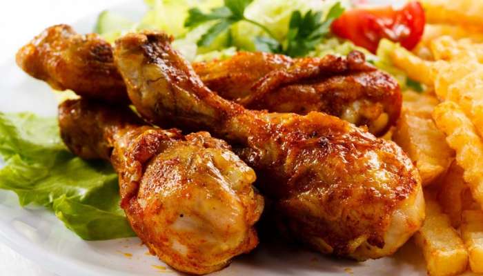 Chicken: तुम्हीही नियमित चिकन खात असाल तर सावधान !