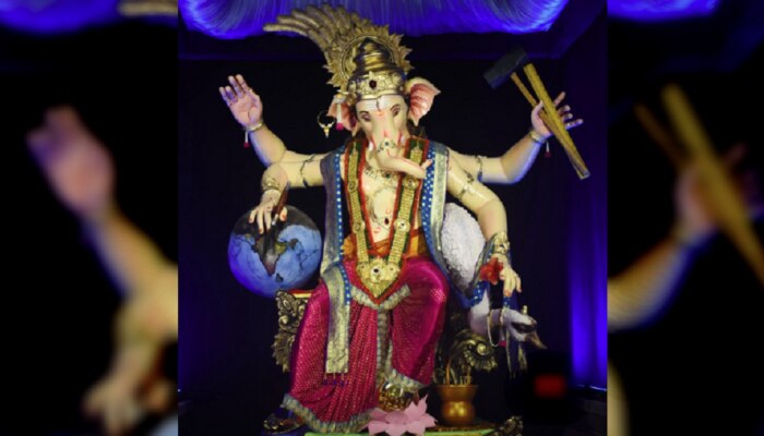 Ganesh Chaturthi 2022 : तुझ्या कृपेचा हात मस्तकी! सर्वत्र गणेशोत्सवाचा उत्साह, पाहा यंदाच्या वर्षाची पहिली आरती