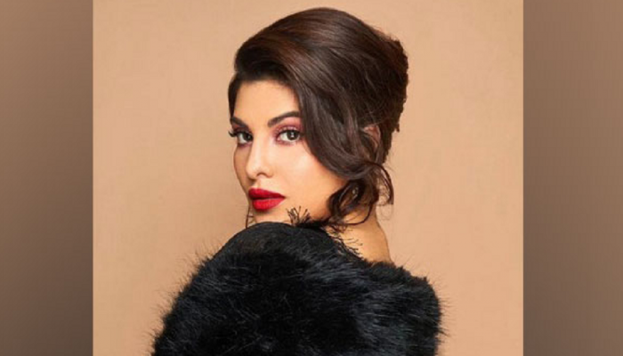 Jacqueline Fernandez : अभिनेत्री जॅकलिन फर्नांडिसच्या अडचणीत वाढ, कोर्टाचं समन्स