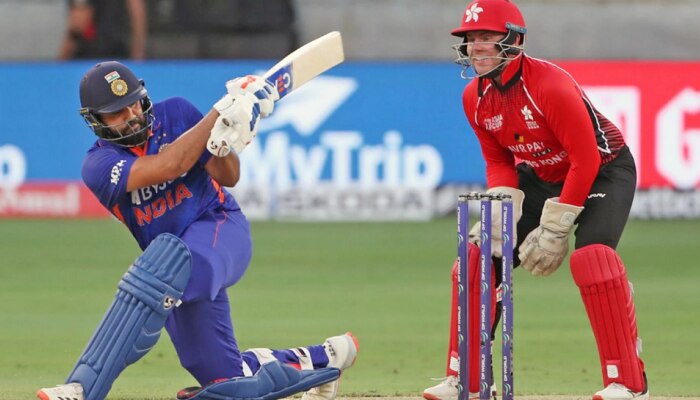 Asia Cup 2022 : रोहित शर्माचा T-20 क्रिकेटमध्ये वर्ल्ड रेकॉर्ड, अशी कामगिरी करणारा पहिला खेळाडू