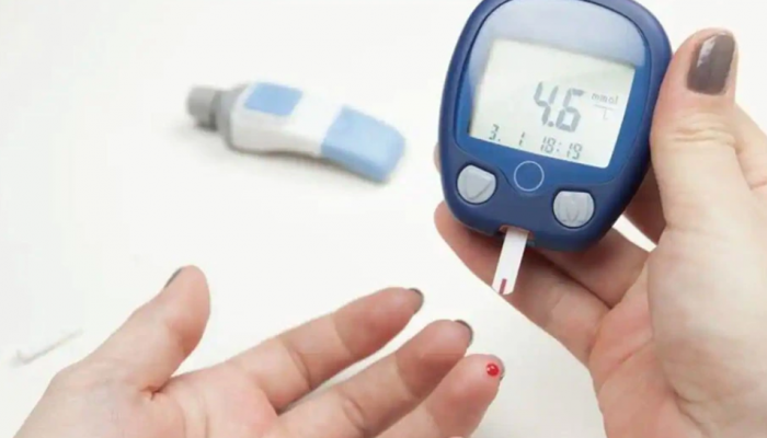 जेवल्यानंतर फक्त 5 मिनिटं करा 'ही' गोष्ट, Diabetes राहिल नियंत्रणात!