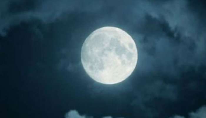 Moon Gochar: चंद्र 4 सप्टेंबर 2022 रोजी धनु राशीत करणार प्रवेश, मनाची घालमेल कशी राहील? जाणून घ्या