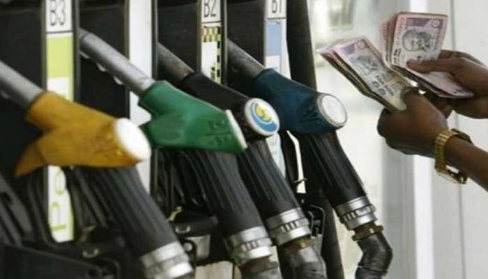 Petrol Diesel Price : दिलासा की, झटका? जाणून घ्या पेट्रोल-डिझेलच्या किमतींमध्ये आज किती रुपयांची वाढ? 