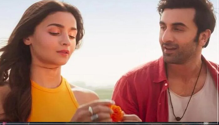 बाळाच्या जन्माआधीच Ranbir-Alia पुढे अडचणी, मंदीरातही प्रवेश मिळेना, असं झालं तरी काय? 