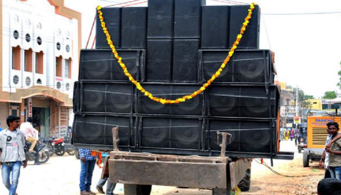 गणपती विसर्जनाला नाचणार असाल तर सावधान!  डॉल्बीवर नाचाल, तर जीवाला मुकाल?