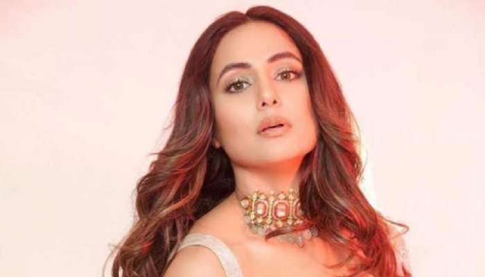 Hina Khan चं Urfi Javed च्या पावलावर पाऊल? ट्रान्सपरंट ड्रेस पाहून नेटकरी म्हणाले...