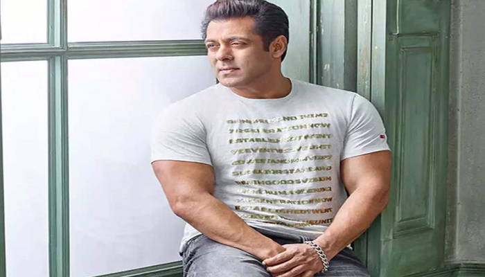 Salman Khan खानने घेतली जैन मुनींची भेट, वाचा काय आहे भेटीमागचं कारण