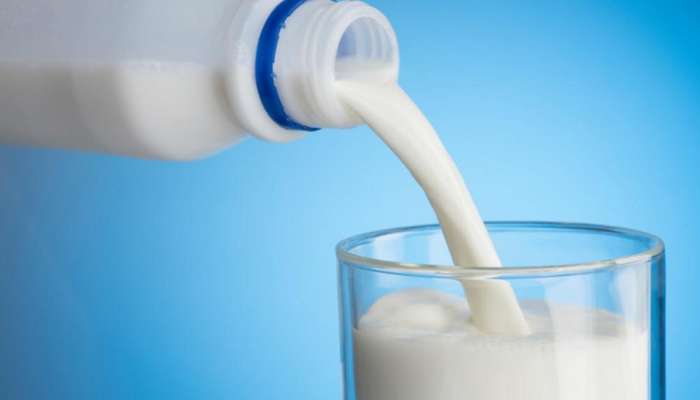 Identification of adulterated milk : तुम्ही भेसळयुक्त दूध पीत नाही ना? अशी करा घरबसल्या तपासणी