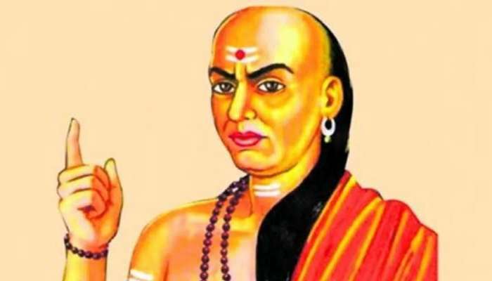 Chanakya Niti: या 4 गोष्टी तुम्ही कधी पत्नीला सांगू नका, आयुष्यभर पस्तावाल