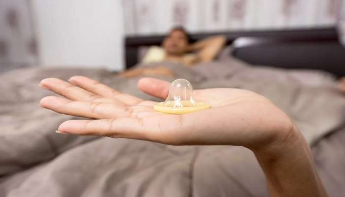 World Contraception Day 2022: भारतात किती पुरुष Condom वापरतात, जाणून घ्या 