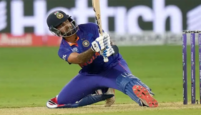 Suryakumar Yadav : सूर्याच्या 'नो लुक शॉट' चा swag आणि पंड्याचा गॉल्फ चिप