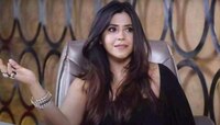एक वर्षापूर्वीचं 'ते' प्रकरण कपूर कुटुंबाला भोवणार; एकता कपूर आणि आई शोभा यांना अटक