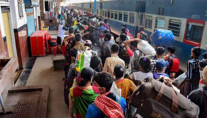 Indian Railways: गर्दी रोखण्यासाठी रेल्वेचा मोठा निर्णय, या तिकीट दरात होणार वाढ