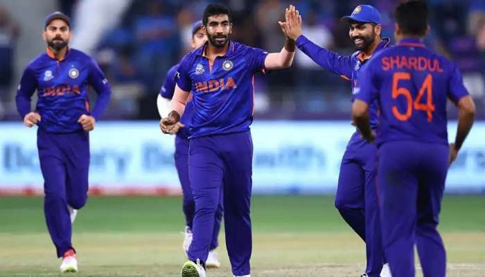 टी 20 वर्ल्डकपसाठी Jasprit Bumrah टीम इंडियासोबतच असणार! बीसीसीआय अधिकाऱ्यानं सांगितलं...