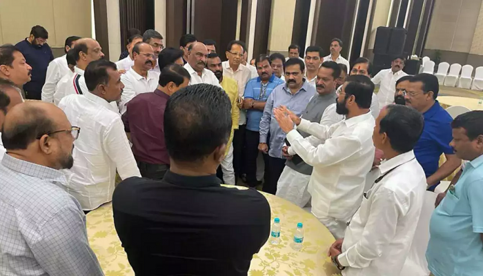 शिंदे गटाच्या युवासेनेची कार्यकारिणी जाहीर, राज्य कार्यकारिणीत आमदारपुत्रांचाच भरणा