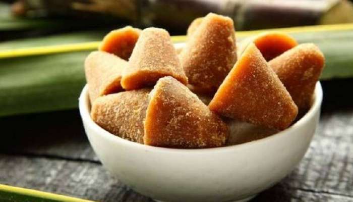 Adulteration in Jaggery : तुम्ही खाताय भेसळयुक्त गूळ? कशी ओळखाल बनावट साखर आणि गूळ?