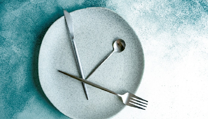 Weight Loss साठी Dry Fasting ठरतं फायदेशीर? काय आहे सत्य?