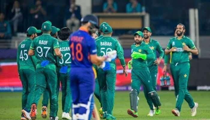 T20 World Cup : हाय व्होल्टेज सामन्याआधी पाकिस्तानकडून &#039;रडीचा डाव&#039;, Team Indiaला मारला टोमणा