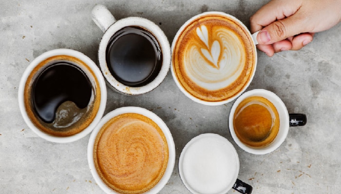 कॉफीच्या अतिसेवनामुळे Cholesterol ची पातळी वाढते? काय आहे सत्य?