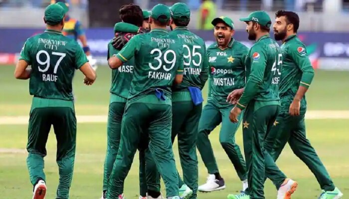 T20 World Cup 2022: पाकिस्तान क्रिकेट टीमचे माजी कोच मिस्बाहने खेळाडूंची केली कानउघडणी