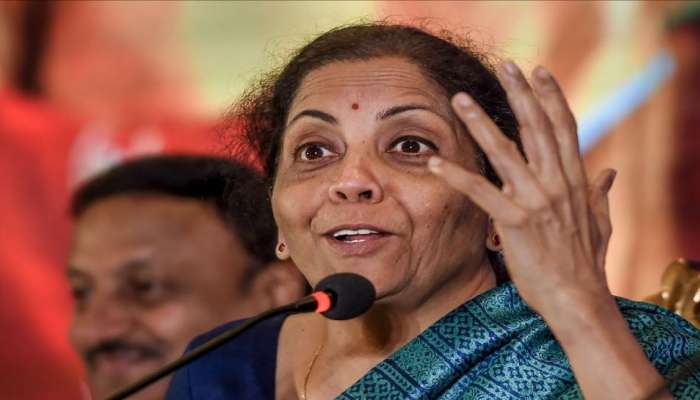 Nirmala Sitharaman : अर्थमंत्री निर्मला सितारमण यांची बँक खातेधारकांसाठी मोठी घोषणा