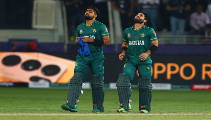 T20 World Cup 2022: भारताच्या &#039;या&#039; खेळाडूमुळं पाकिस्तानच्या कर्णधाराला फुटला घाम; नेट्समध्ये 45 मिनिटं करत होता एकच काम 