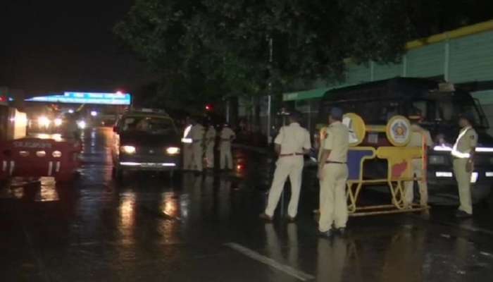 Mumbai Police : दिवाळीत घातपाताची शक्यता; मुंबई पोलिसांकडून अलर्ट, 15 दिवस जमावबंदी लागू 