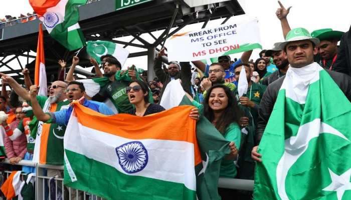 India vs Pakistan सामन्याआधीच मैदानावर चाहत्यांची गर्दी, पाहा काय आहे कारण?
