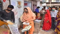  मोफत रेशन घेणार्‍यांसाठी महत्वाची बातमी, 'या' निर्णयाचा थेट फायदा करोडो लोकांना होण